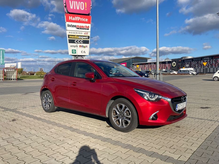 Mazda 2 FULL wyposażenie,CarPlay,kamera POLECAM
