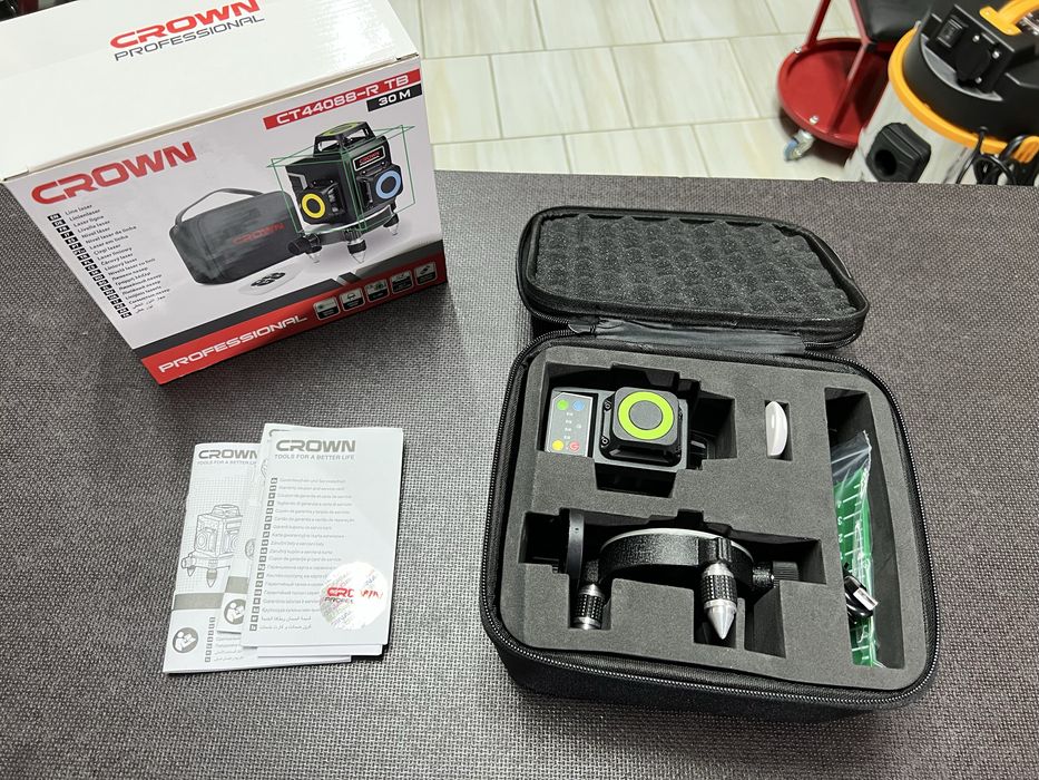 НОВИНКА! Лазерный уровень Crown CT44088-RTB Зеленый луч OSRAM диоды
