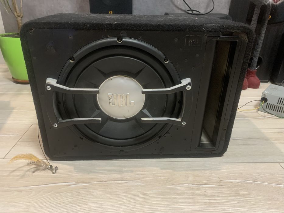 Jbl Саб сабвуфер самбуфер саббуфер 12 дюйсів 30 см