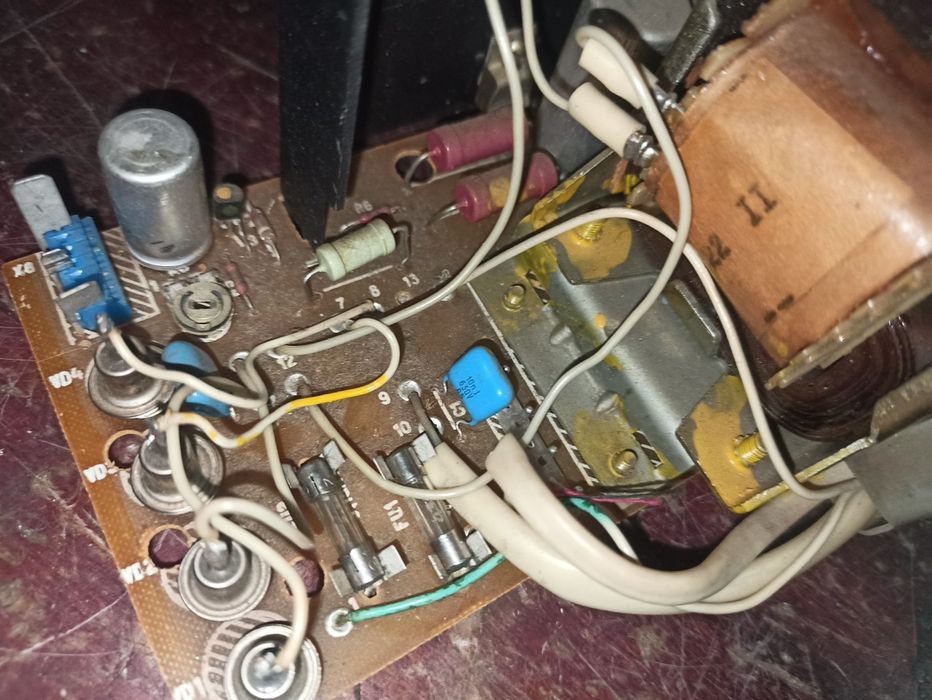 Блок питания телевизора.