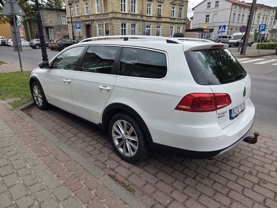 Vw Passata Alltrack 2013 rok 177km
