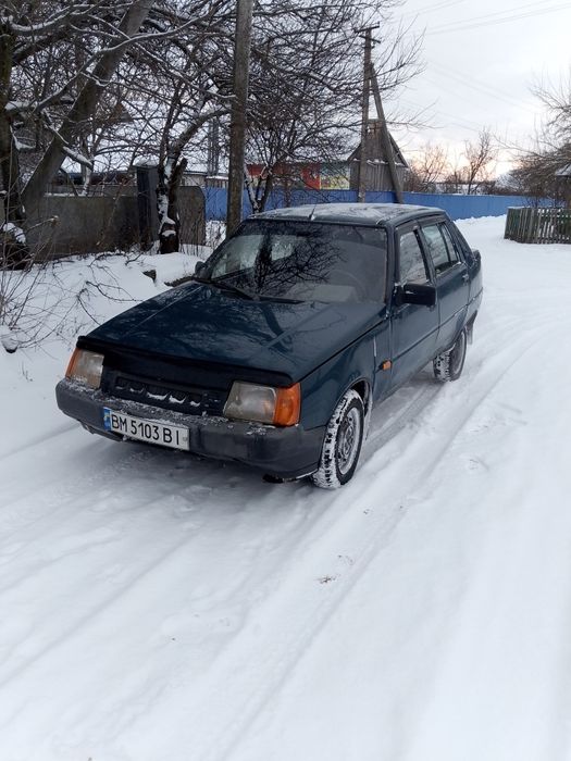 Продам Славуту на повному ходу газ вписан косметика по бажанню по тп всі питання по телефону 06******46