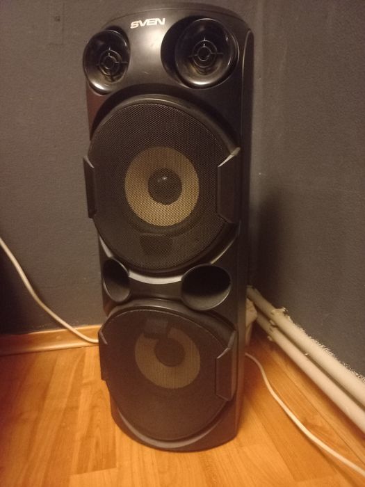 Мобильная аудиосистема с Bluetooth и FM-радио SVEN PS-750
Больше звука