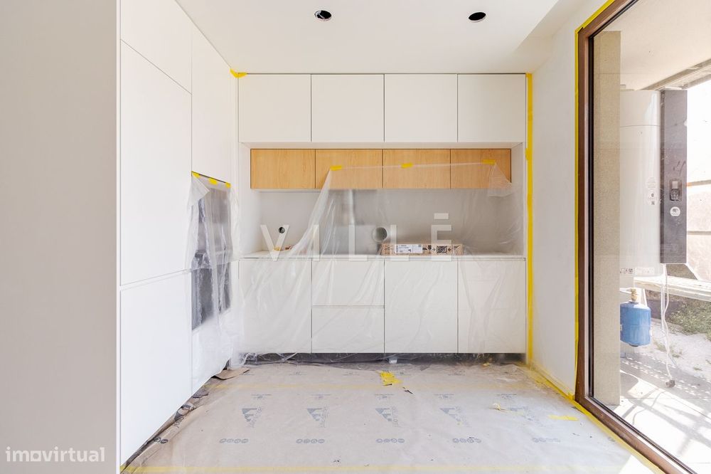Apartamento T1+1 _Santa Joana_cedência de posição