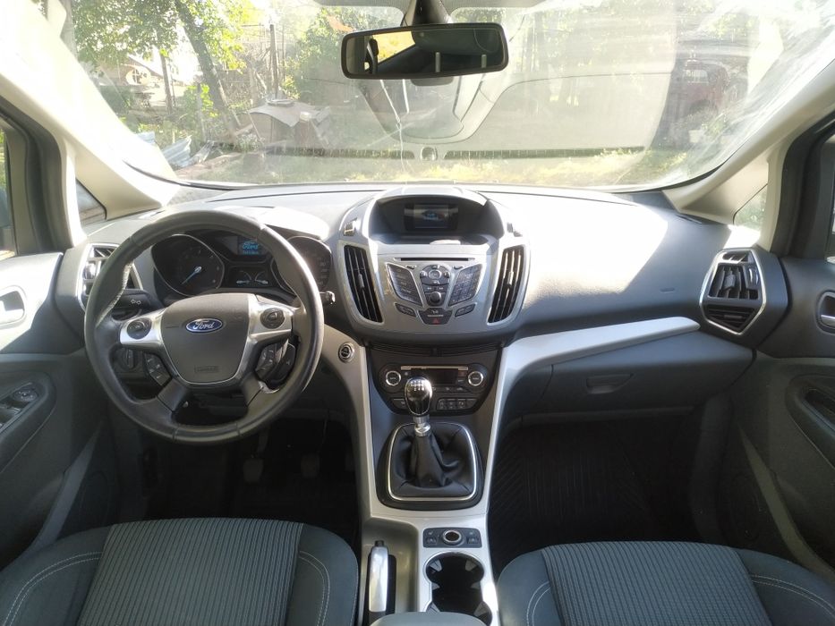 Пасажирські перевезення Трансфер по Україні та закордон