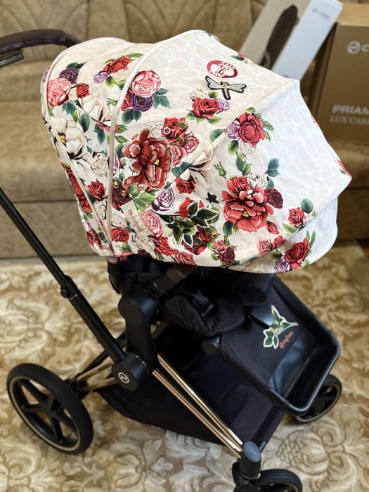 Cybex Priam 4.0 коляска 2 в 1 Blossom Light шасі Rosegold