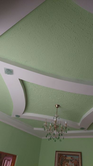 Продам гарний добротний будинок