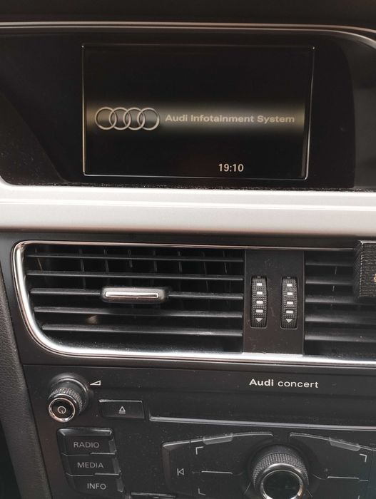 Audi A4 B8 Sport 170 CV