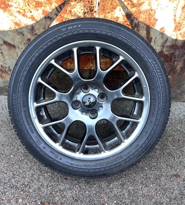 Bridgestone DriveGuard 195/55/R16 M+S RunFlat всесезонка