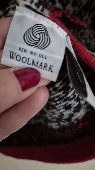 Sweter CBC Woman, wełna, rozm S, stan idealny.