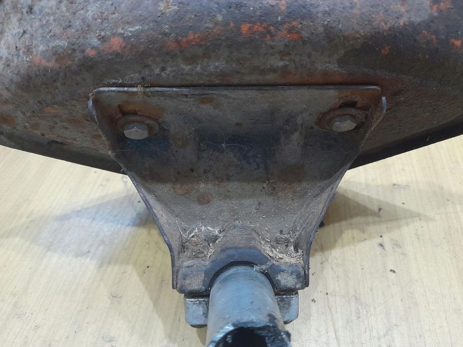 Kubota D420 Osłona Obudowa Pokrywa