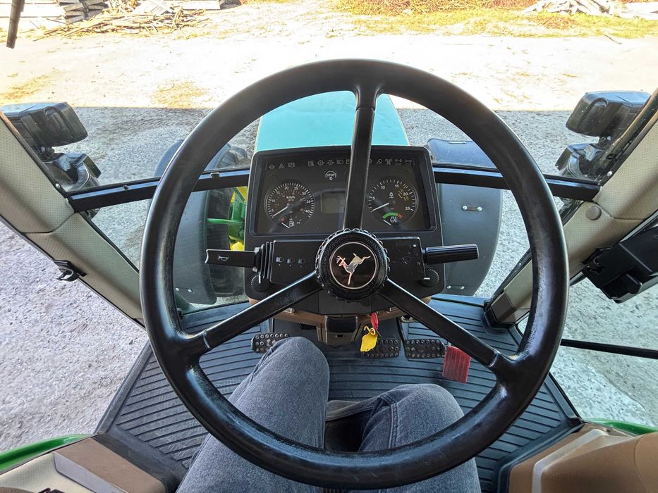 Трактор John Deere 6900 130к.с.