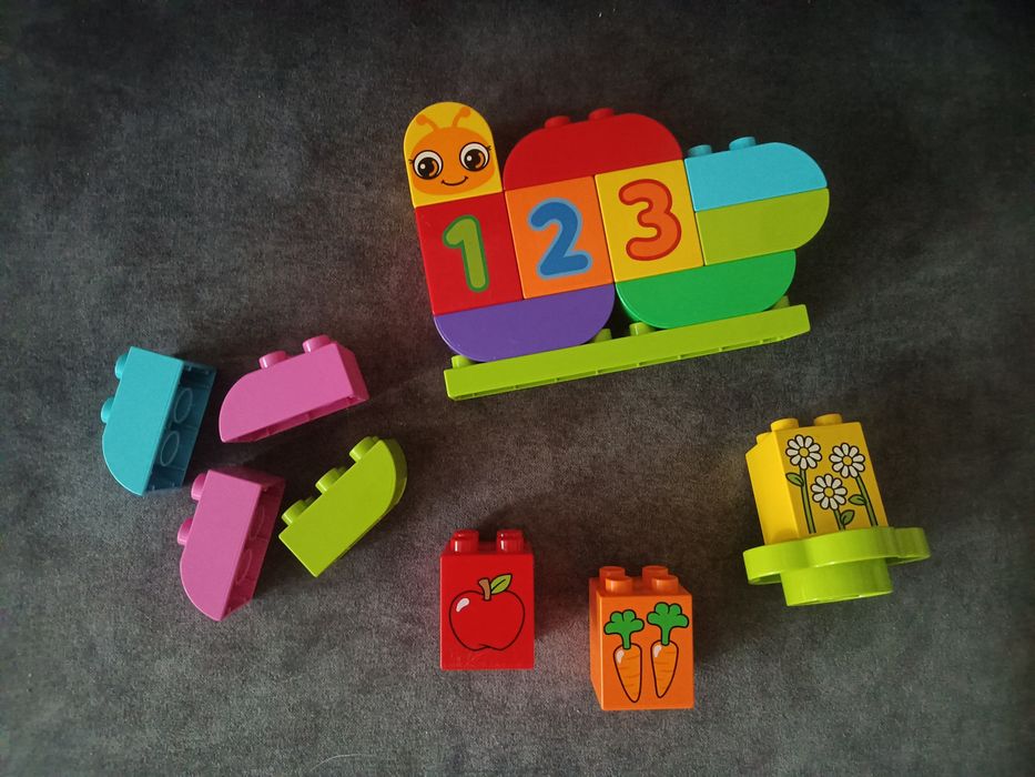 Klocki lego duplo - moja pierwsza gąsieniczka