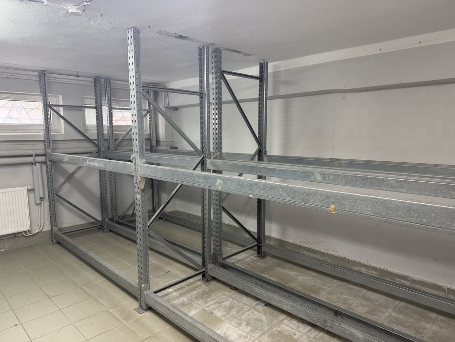 Regal paletowy stan bardzo dobry