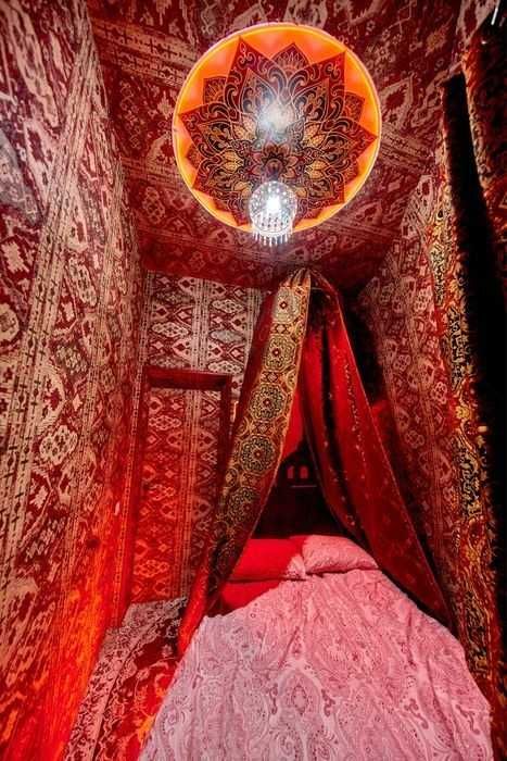 42 дім с басейном  клуб паті для вечірок сучасний дизайн потужний звук