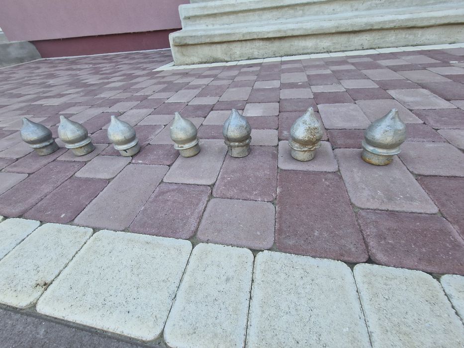 Заглушки для труб,декорація