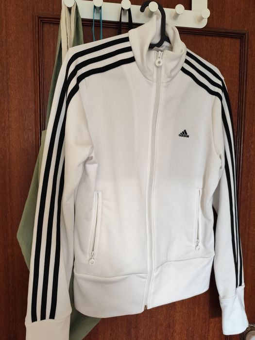 Casaco Adidas original bem conservado