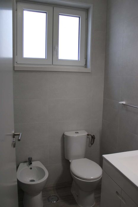Arrenda-se Apartamento T2, Alcobaça