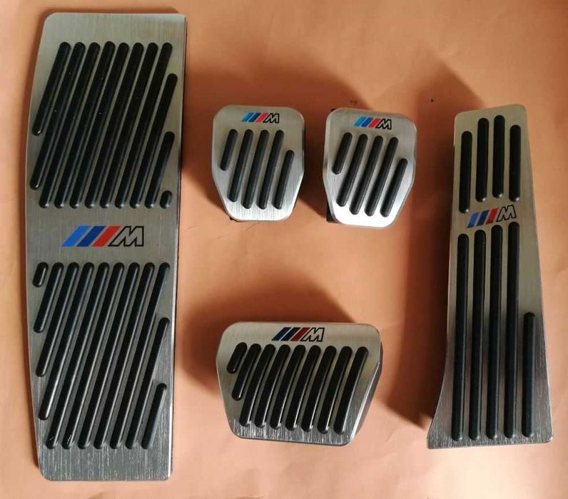 Capas pedal de encaixe caixa manual ou automática para modelos BMW a partir de €30,00
