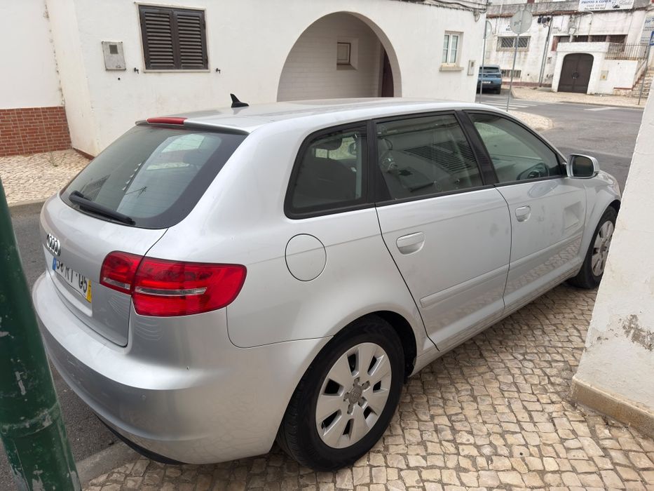 Audi A3 1.6 tdi 105cv