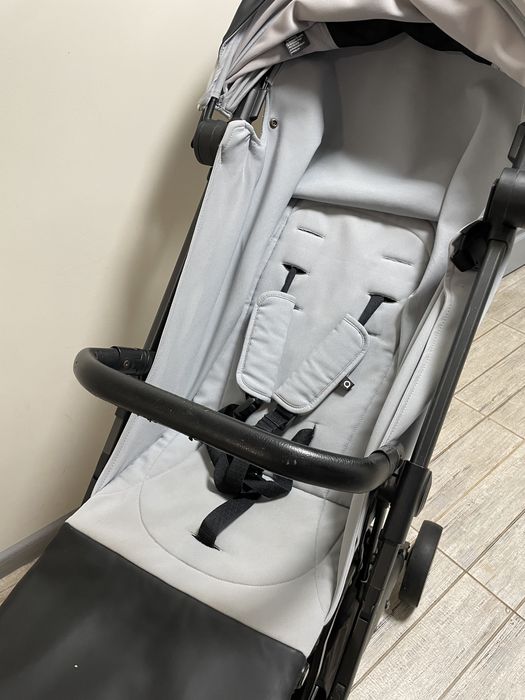 Прогулянковий візок Anez air-x