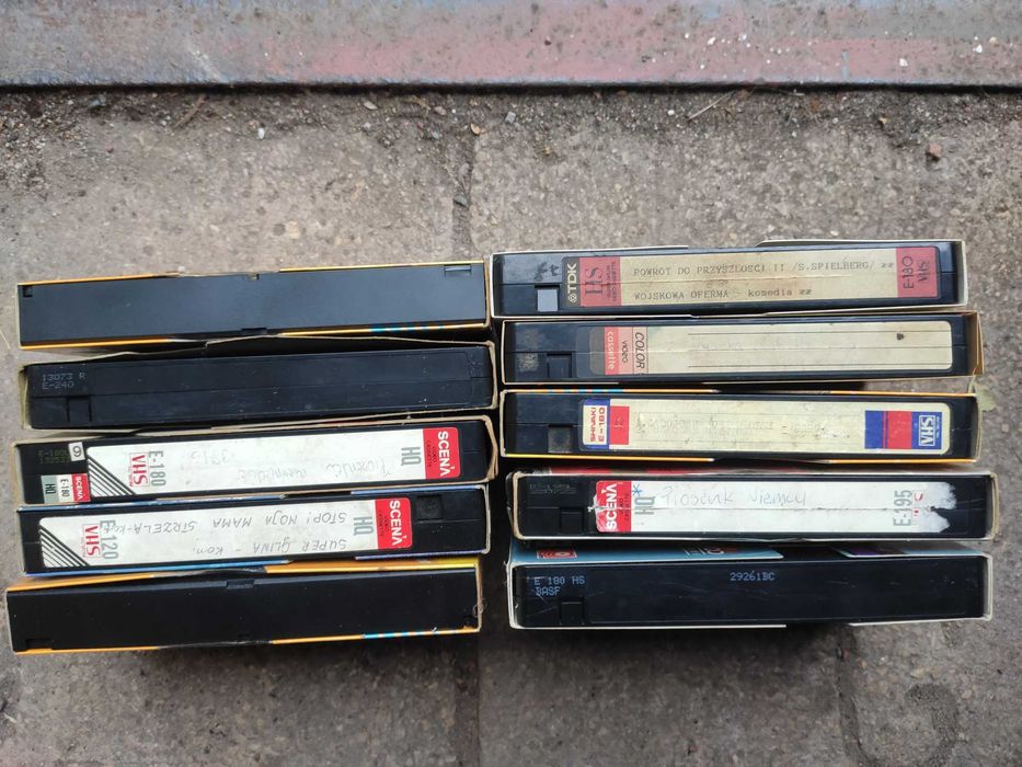 Kasety VHS różne rodzaje