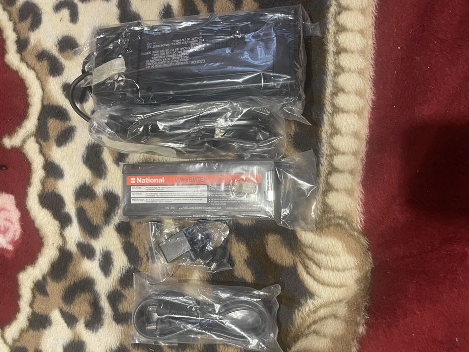 Продам  видеокамеру Panasonik/ National NV-M7( новая)