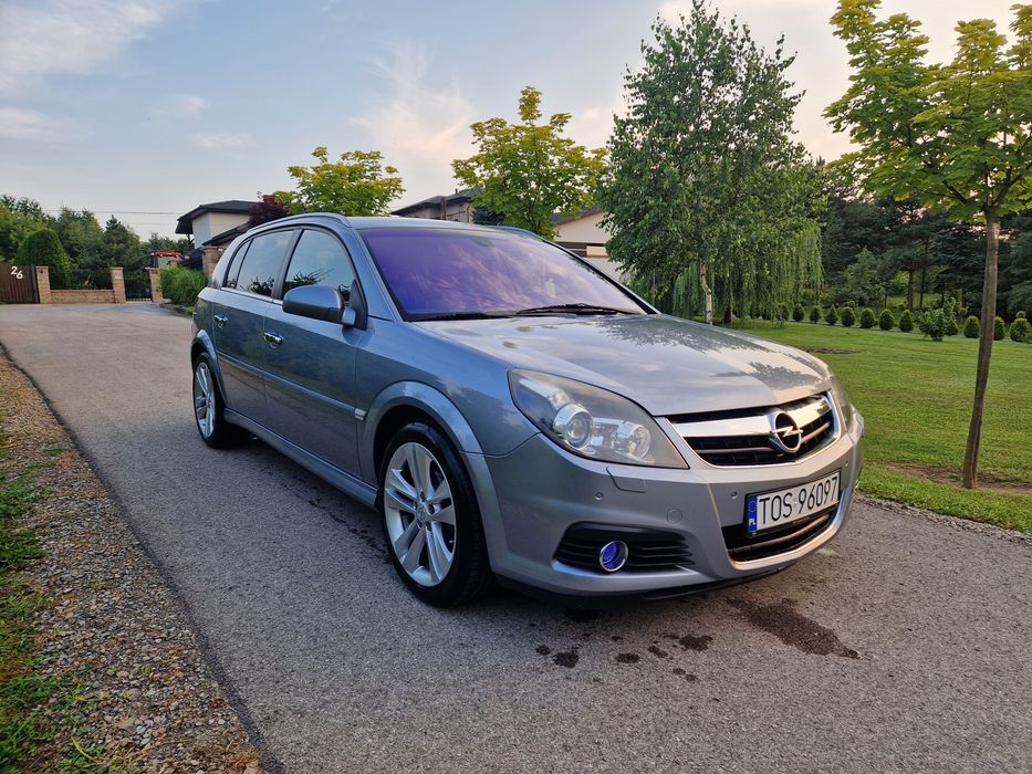 Opel Signum 1.9 CDTI 150KM CosmoPlus