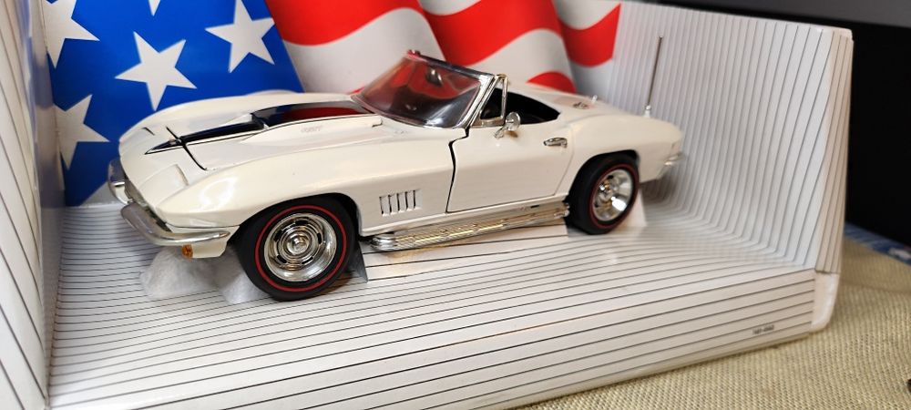 Corvette l-88  C2  1967 Ertl 1:18