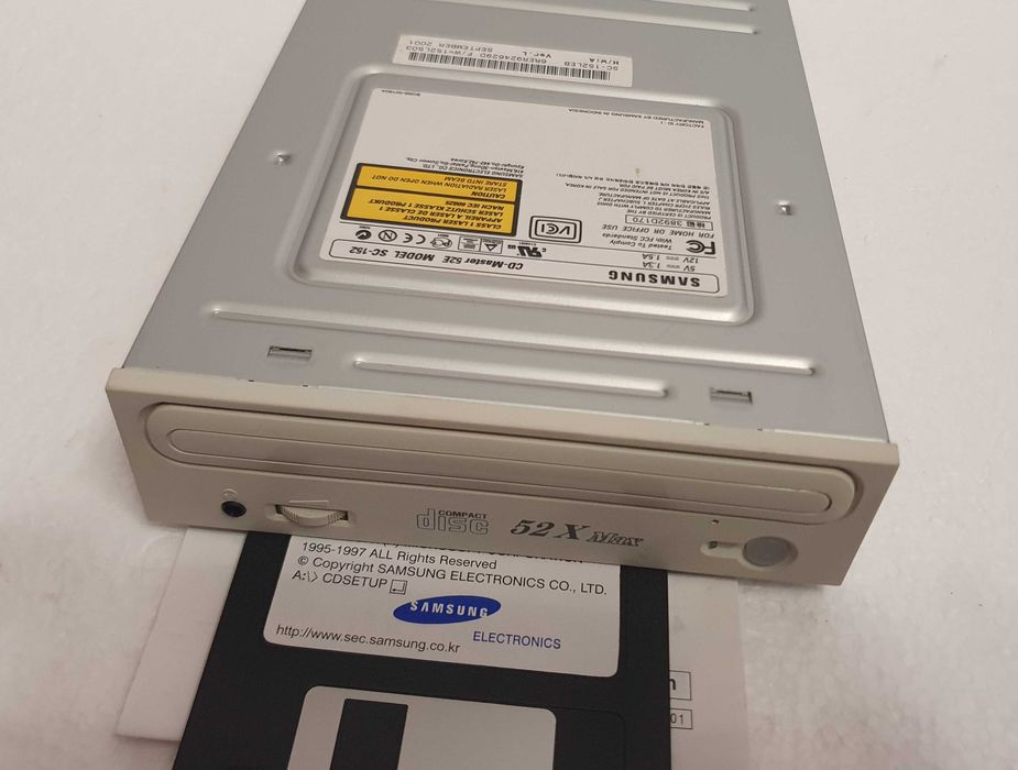Samsung CD-ROM Drive CD-Master 52E – 52x Max – 2001 – New64751292815747122