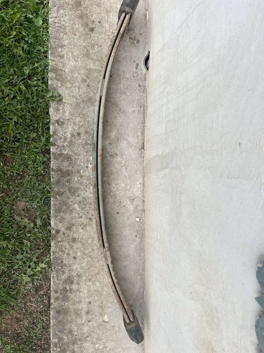 Металева ресора стан практично нова