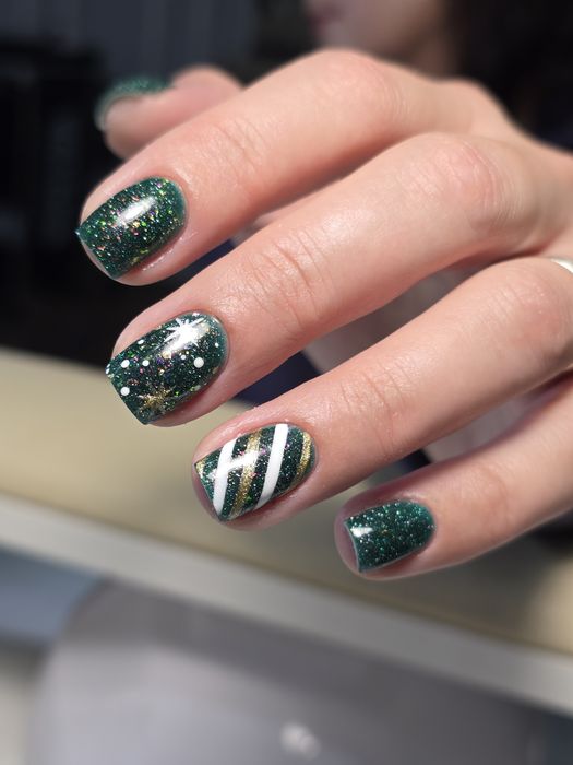 Stylistka paznokci. Szukam pracy