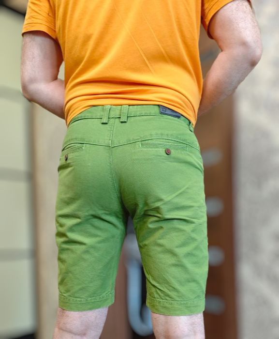 Продам бриджи мужские джинсовые