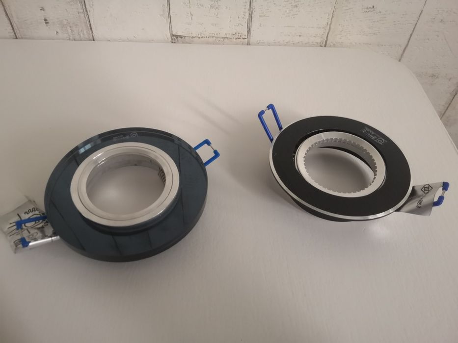 Oprawa halogenowa - koło /kwadrat + 2 abażury