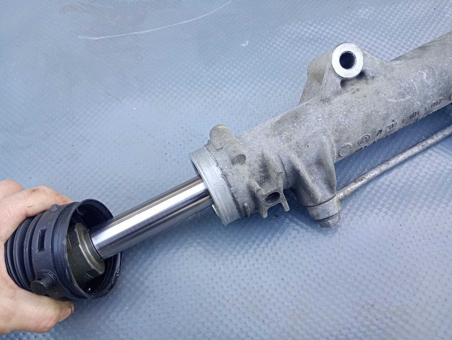 Рульова рейка Mercedes W204 (07-14), Mercedes W212 (09-16), рулевая