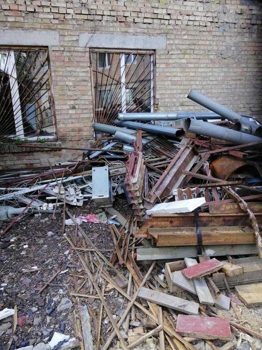 Металобрухт. Вивіз металу. Продати металолом. Сдать металл