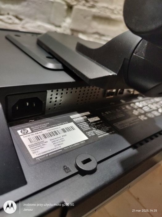 Monitor 19cali regulowana matryca