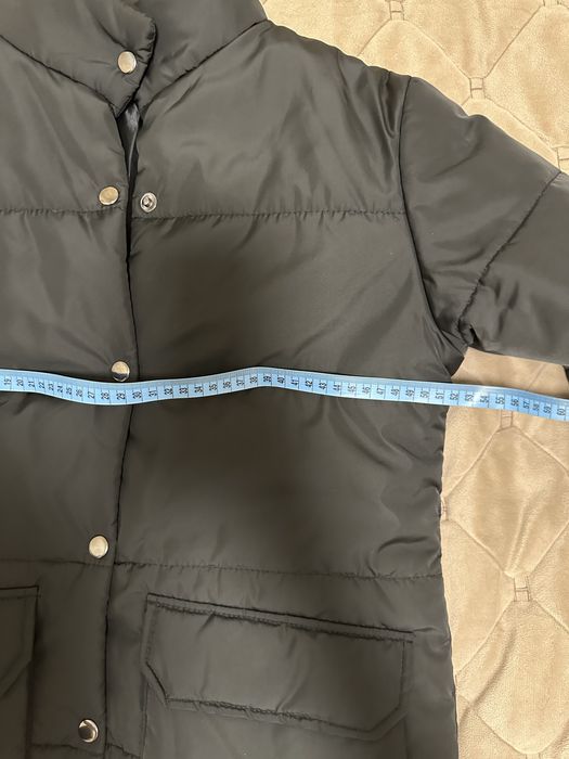 Жіноча чорна куртка 42/44