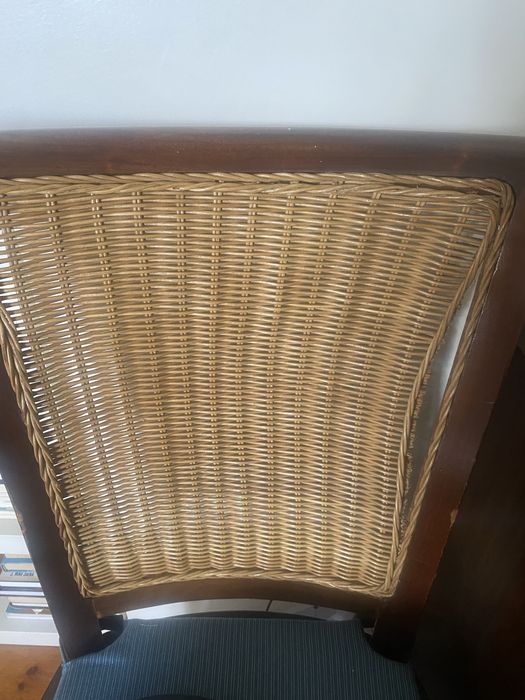 8 Cadeiras sala de jantar