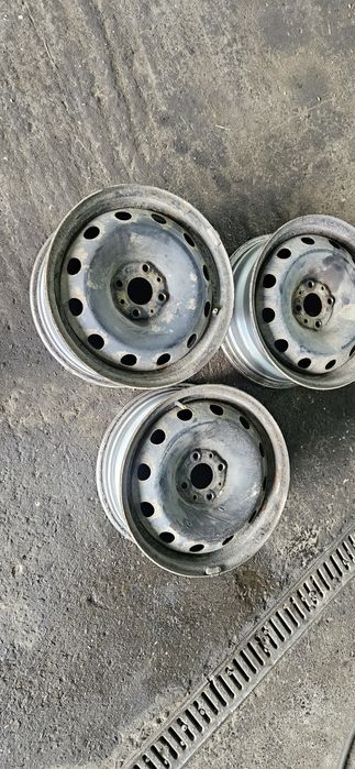 Felgi Stalowe fiat R15 4x98 et44 Bravo Punto