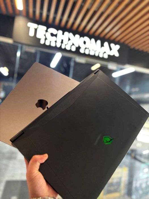 Ремонт MacBook та ноутбуків
