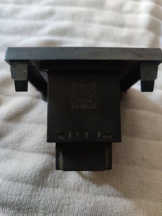 VW T4 włącznik świateł awaryjnych