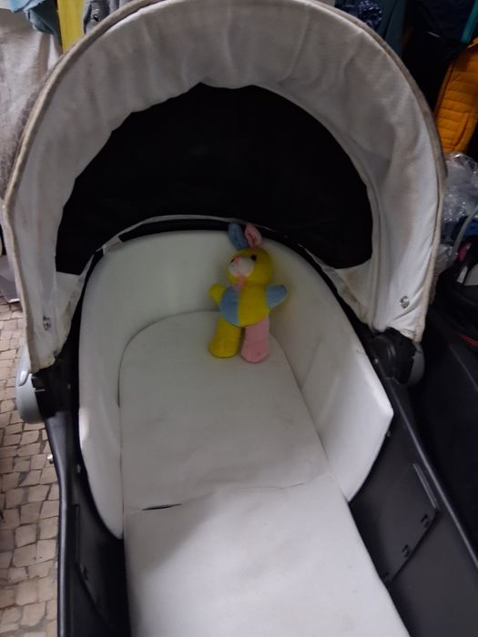 Carrinho bebê ,Alcofa ,equipamento ginasio