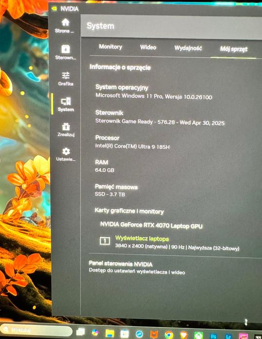 DELL XPS 16 9640 Oled Ultra 9 185H RTX 4070 64GB 4TB SSD 4k dotyk