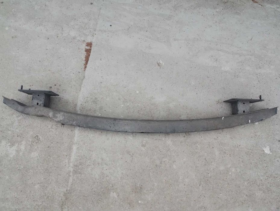 Belka zderzaka tylnego Volkswagen Caddy