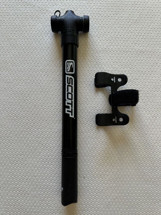 Bomba de ar manual SCOTT para BTT
