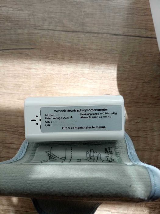 Тонометр цифровий на зап'ясті /Automatic Blood Pressure /