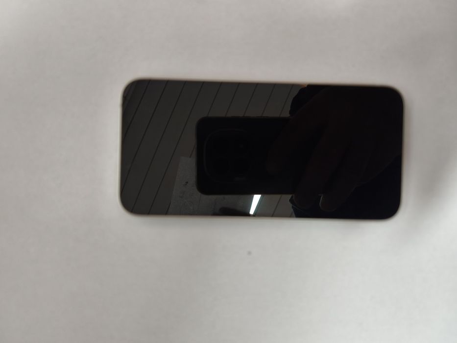 iPhone 13 biały zadbany