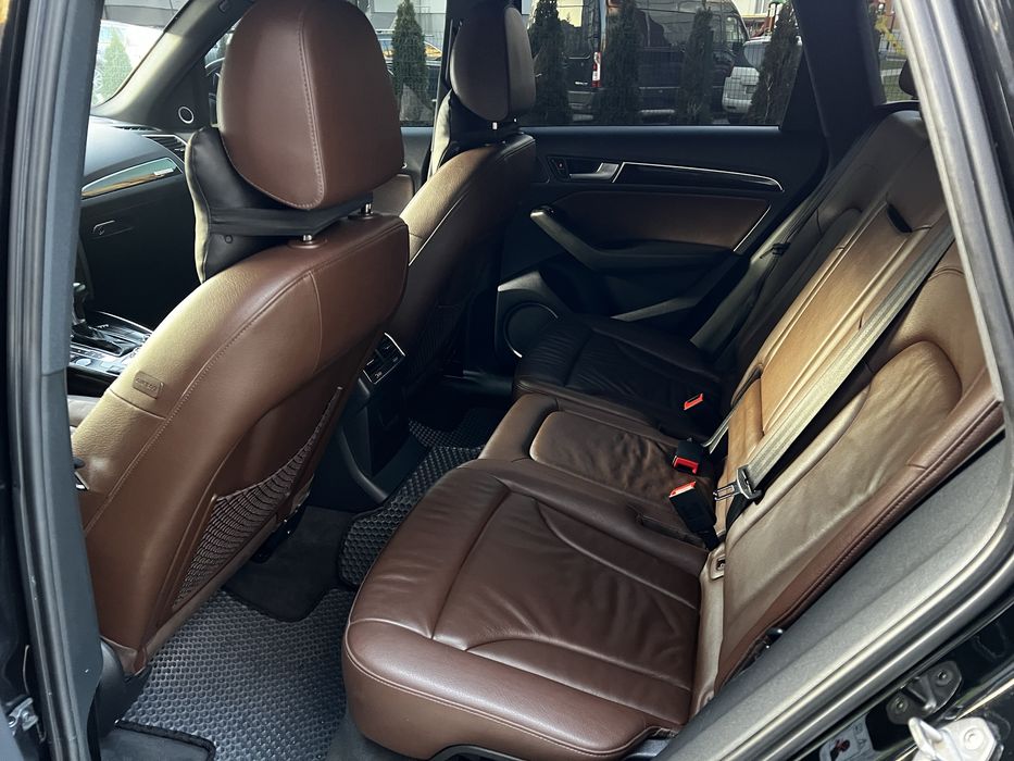 Audi Q5 , Ауді. Позашляховик