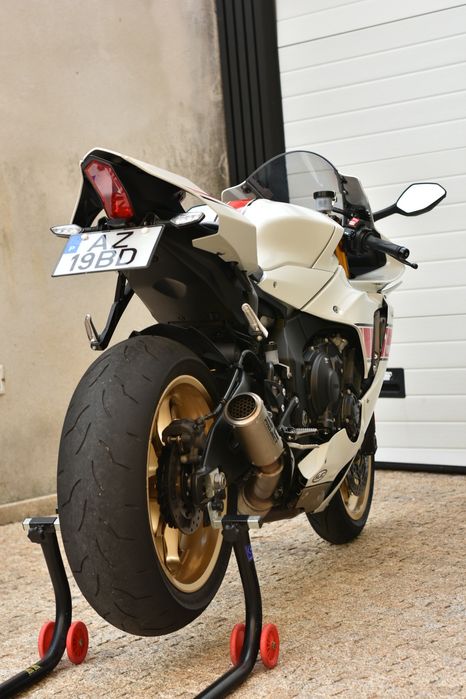 Yamaha R1 60th Anniversary